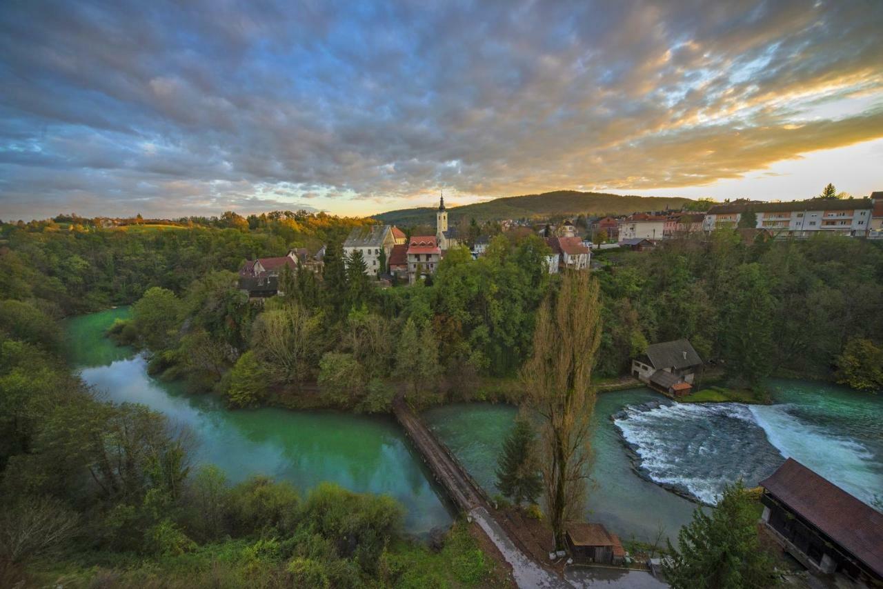 Apartman Visnja Slunj Luaran gambar