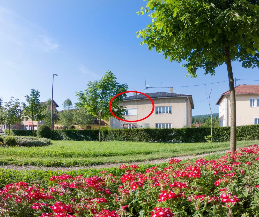 Apartman Visnja Slunj Luaran gambar